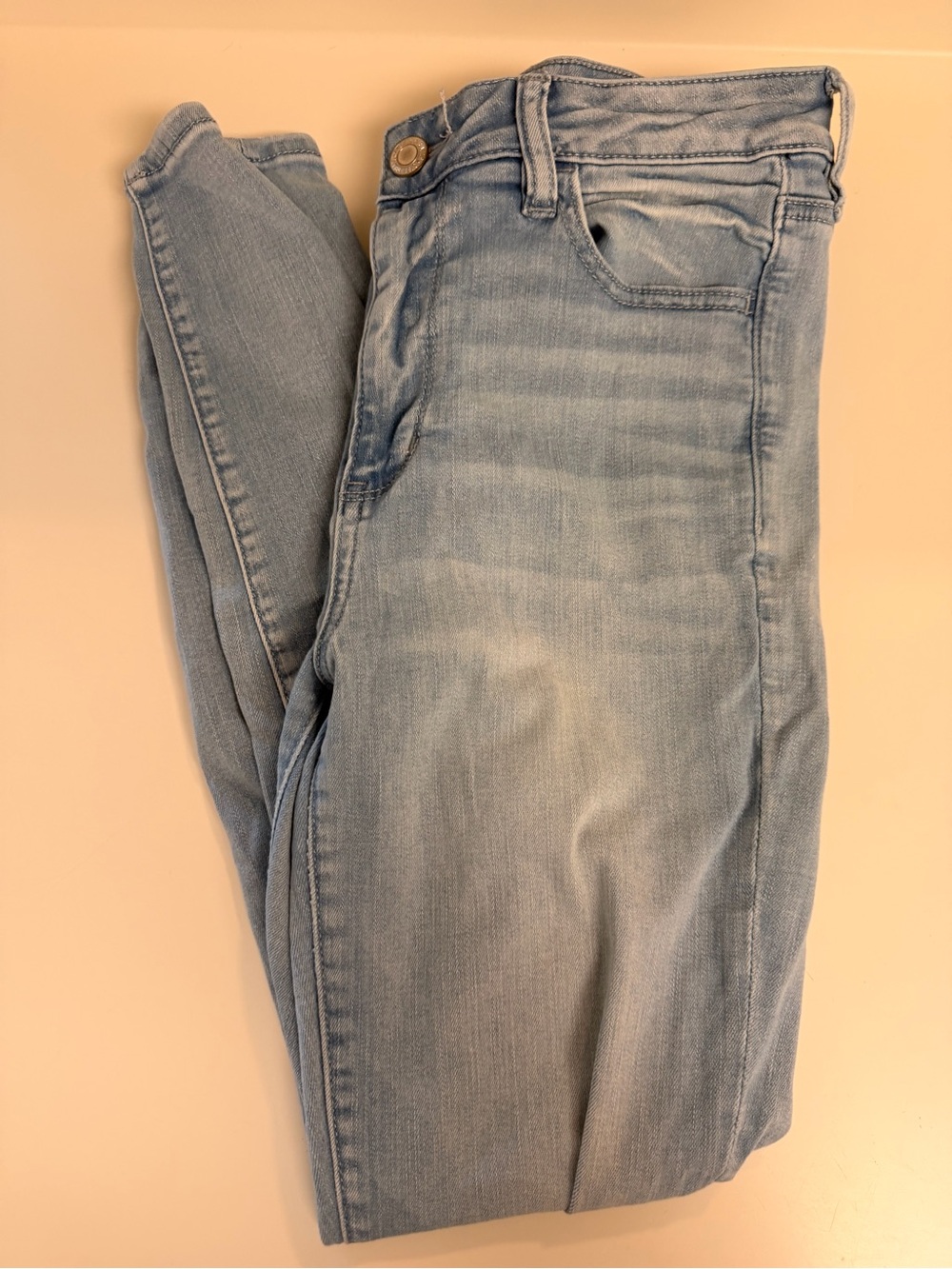 American Eagle Outfitters Light Blue Skinny Jeans